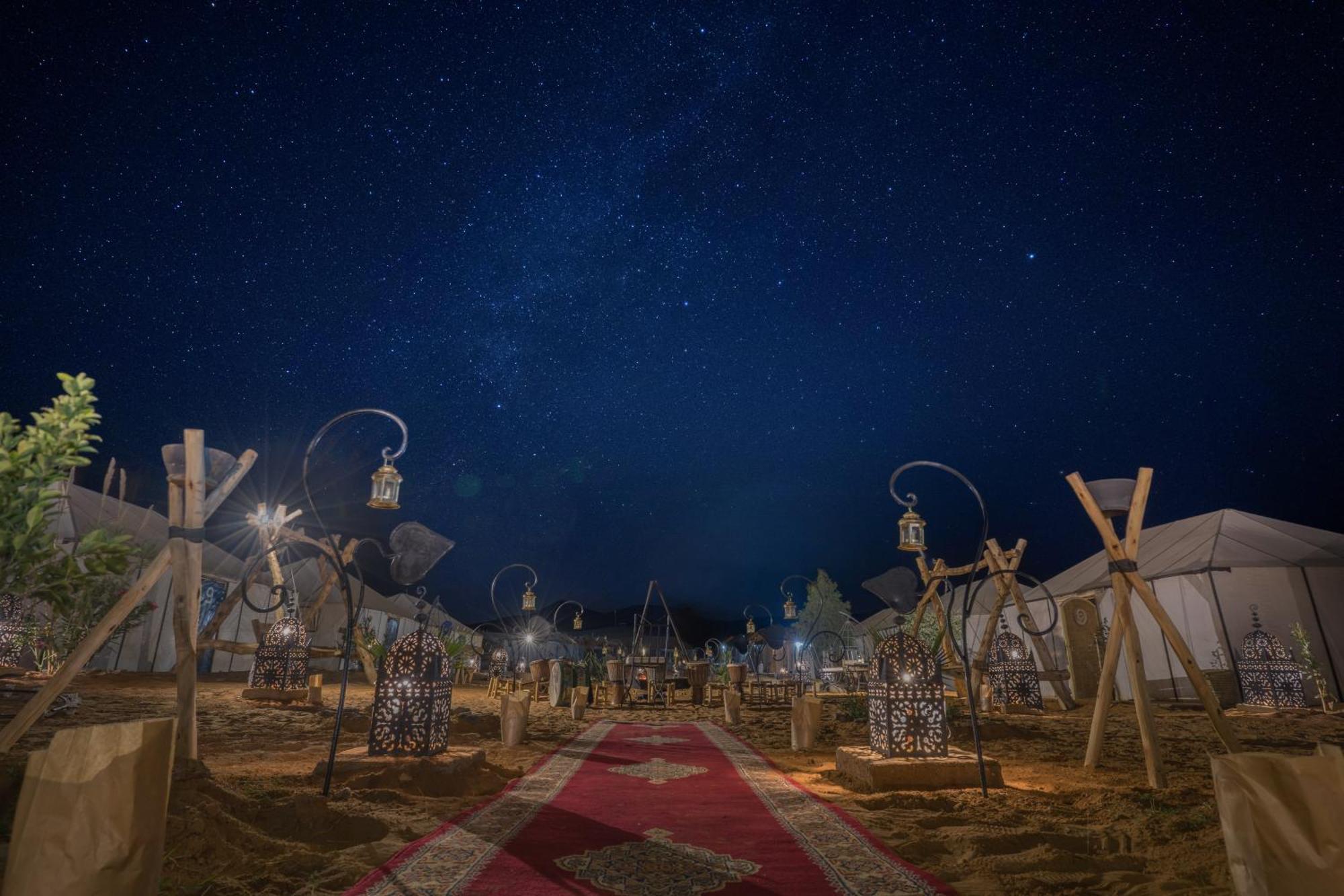 Sanmao Royal Camp 皇家营地 Hotel Merzouga Ngoại thất bức ảnh
