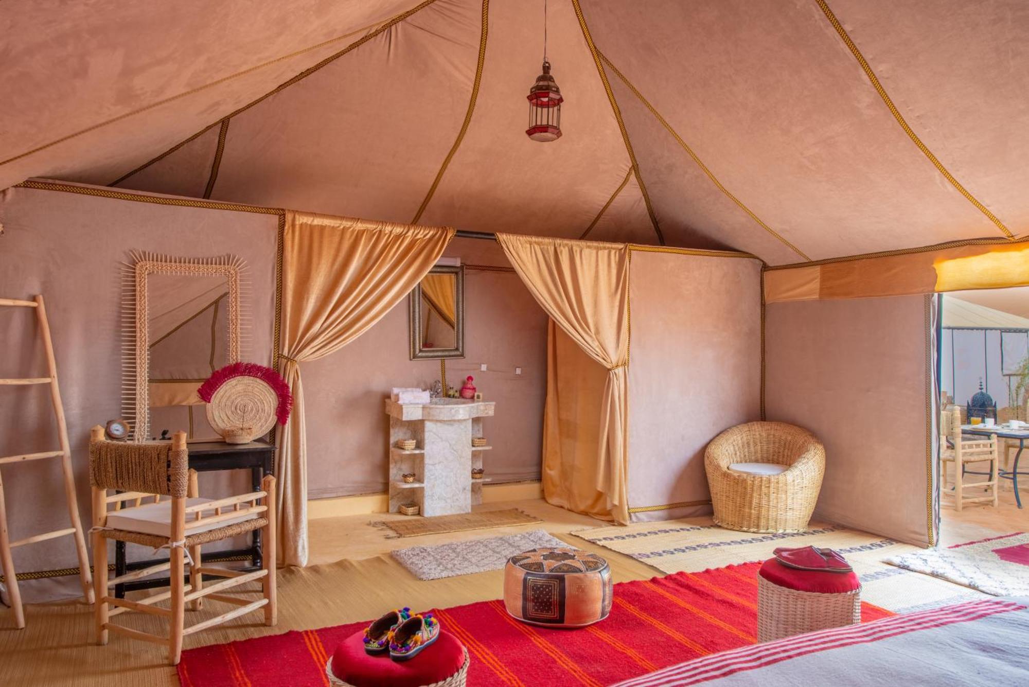 Sanmao Royal Camp 皇家营地 Hotel Merzouga Ngoại thất bức ảnh